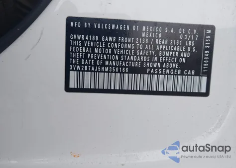 2017 Volkswagen Jetta 1.4T S z USA, uszkodzony, nr VIN 3VW2B7AJ5HM350166